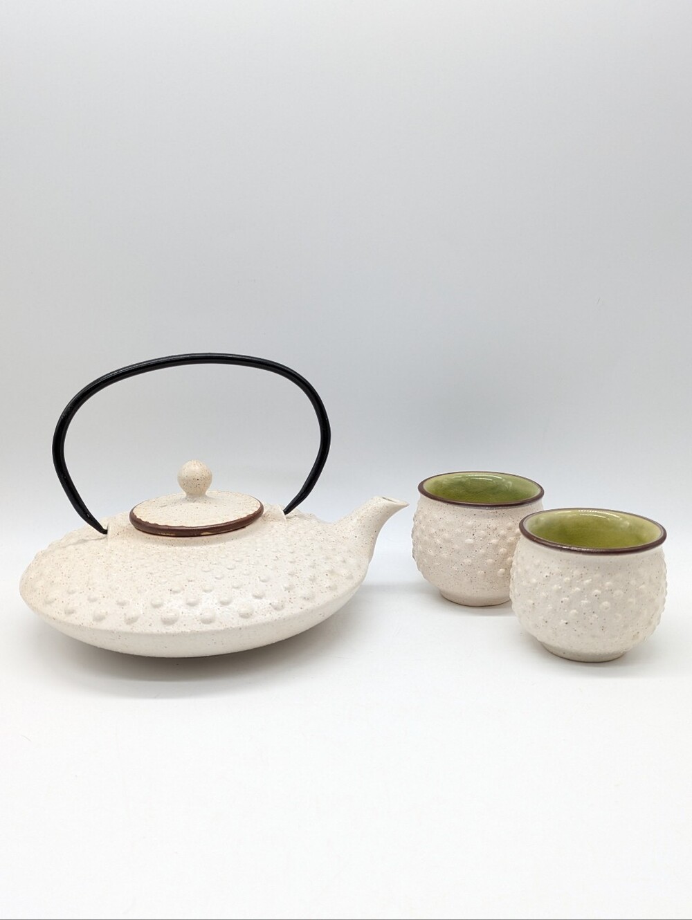 Ceramic Kanbin White Green Textured Teakettle & Sake Tea Cup
